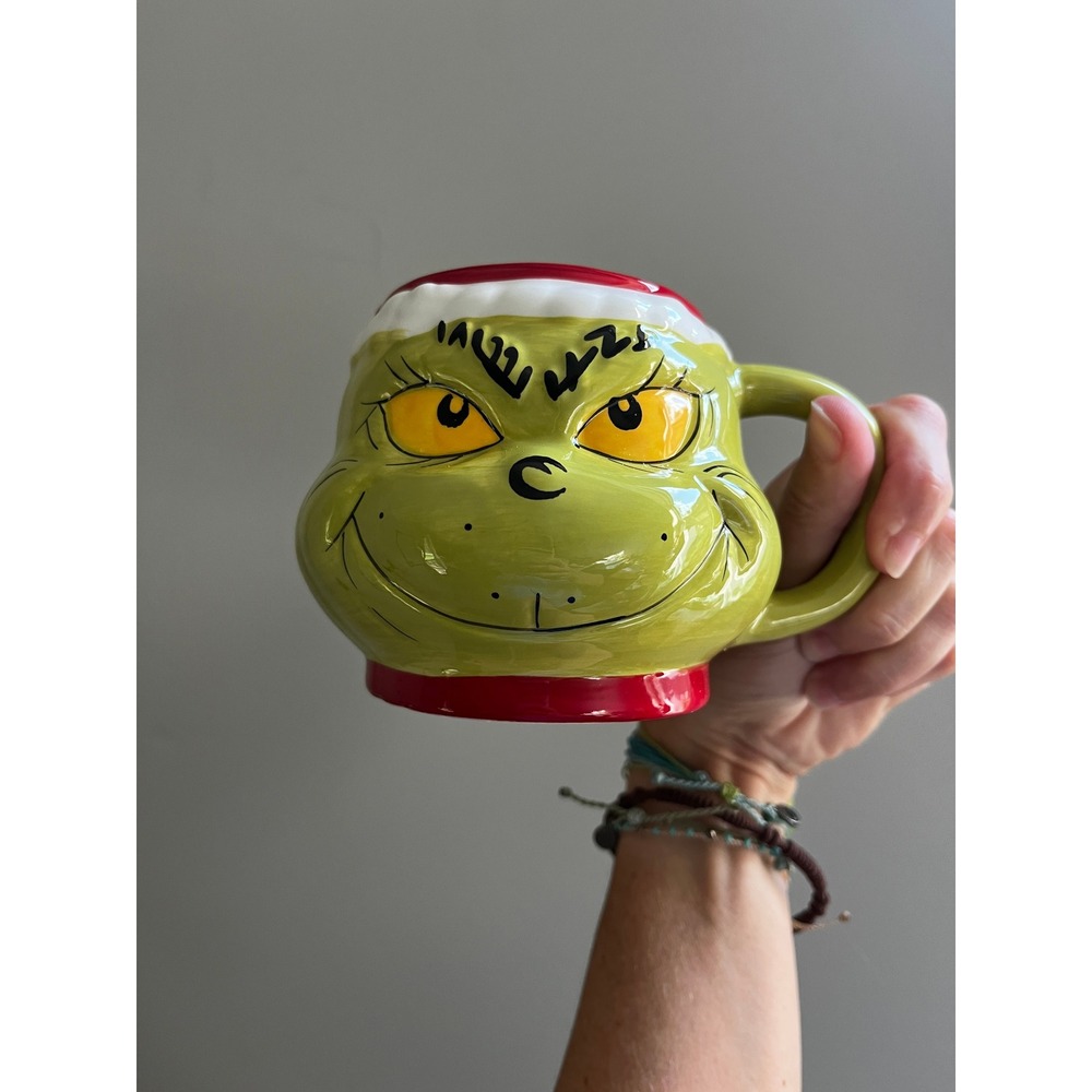 Dr Seuss The Grinch Ceramic Coffee Mug 3D Sculpted Green Santa Hat 2023 Holiday